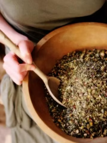 Wise Woman Tea – Women’s Hormone & Wellness Blend | Synergy Herbal Works